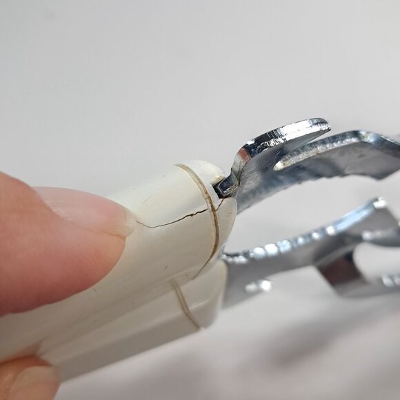 Vintage Leifheit Universal Jar Lid Can Opener West Germany white plastic handle - Picture 3 of 10